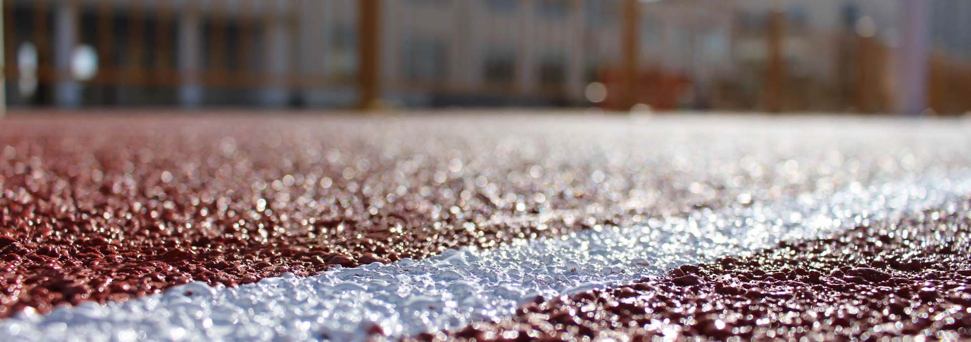 关于新国标塑胶跑道