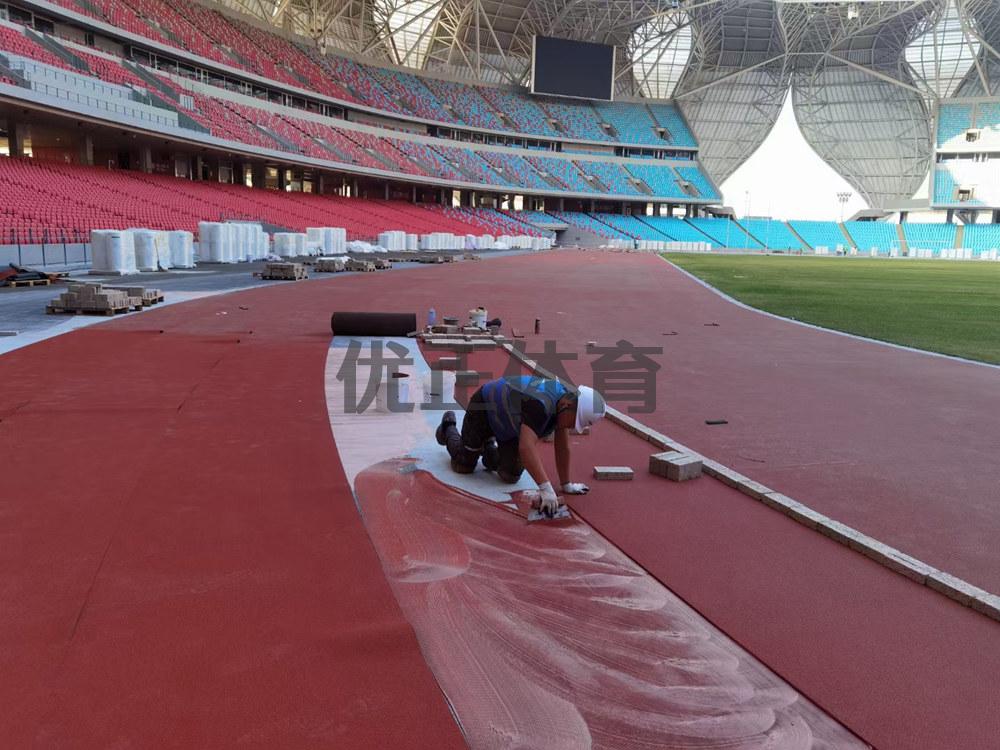 关于预制型橡胶跑道每平方米的价格